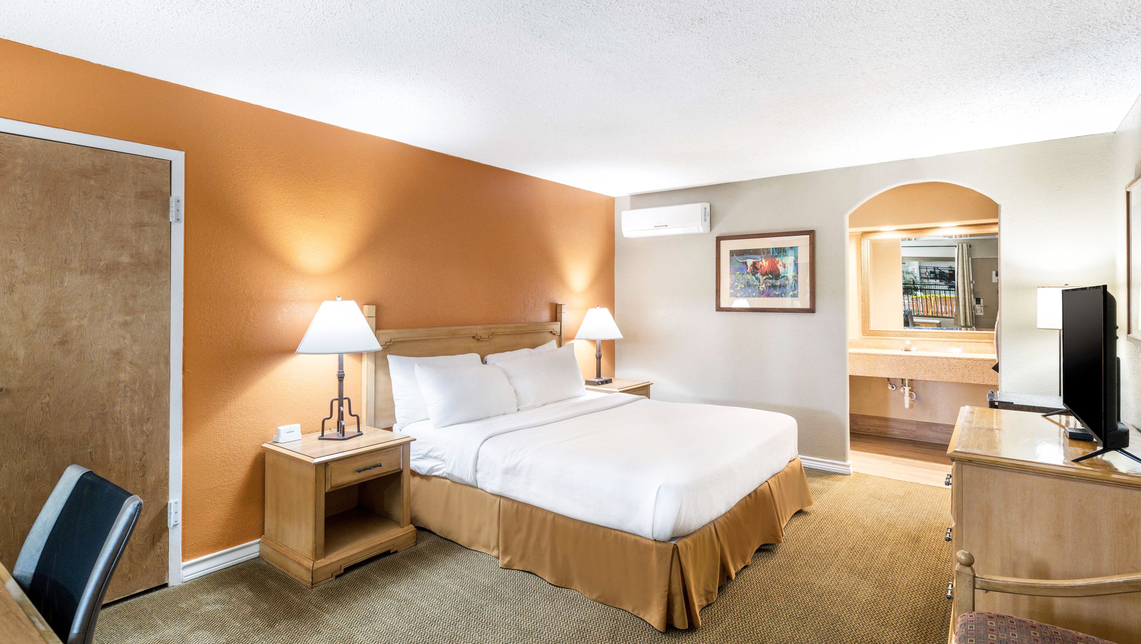 Pearl on the Concho-guestroom-King Interior Facing Guestroom.jpg