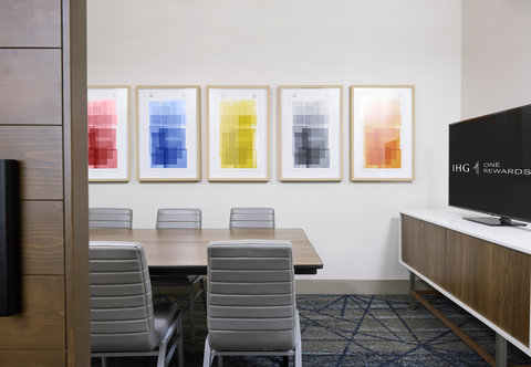 Small meeting room in Downtown Houston with audio visual.