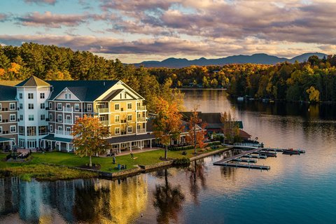 Where wild adventure meets lakeside serenity, voco??? Saranac Lake.