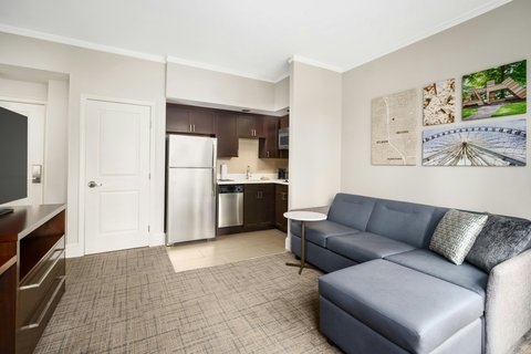 Guestroom Suite and kitchen