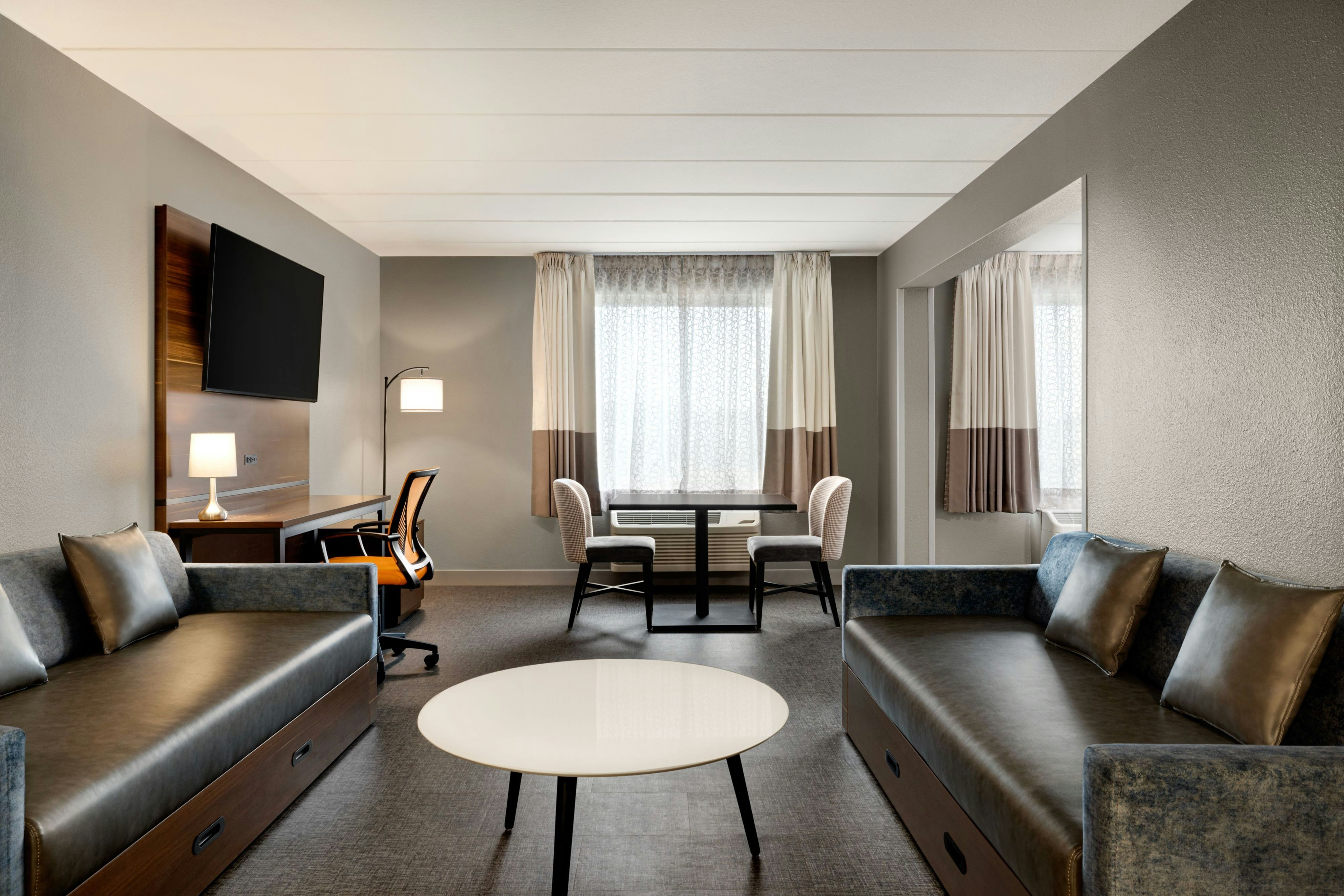 Four Points by Sheraton Columbus-Polaris-guestroom-King Suite.jpg