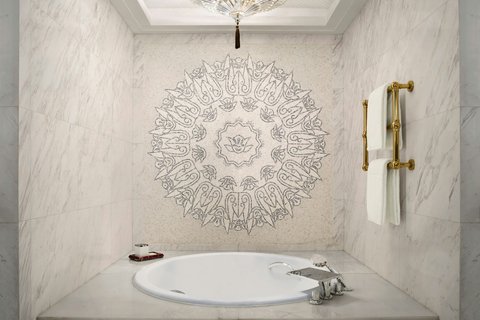 THE ST REGIS ON BUND SHANGHAI - Photo 31