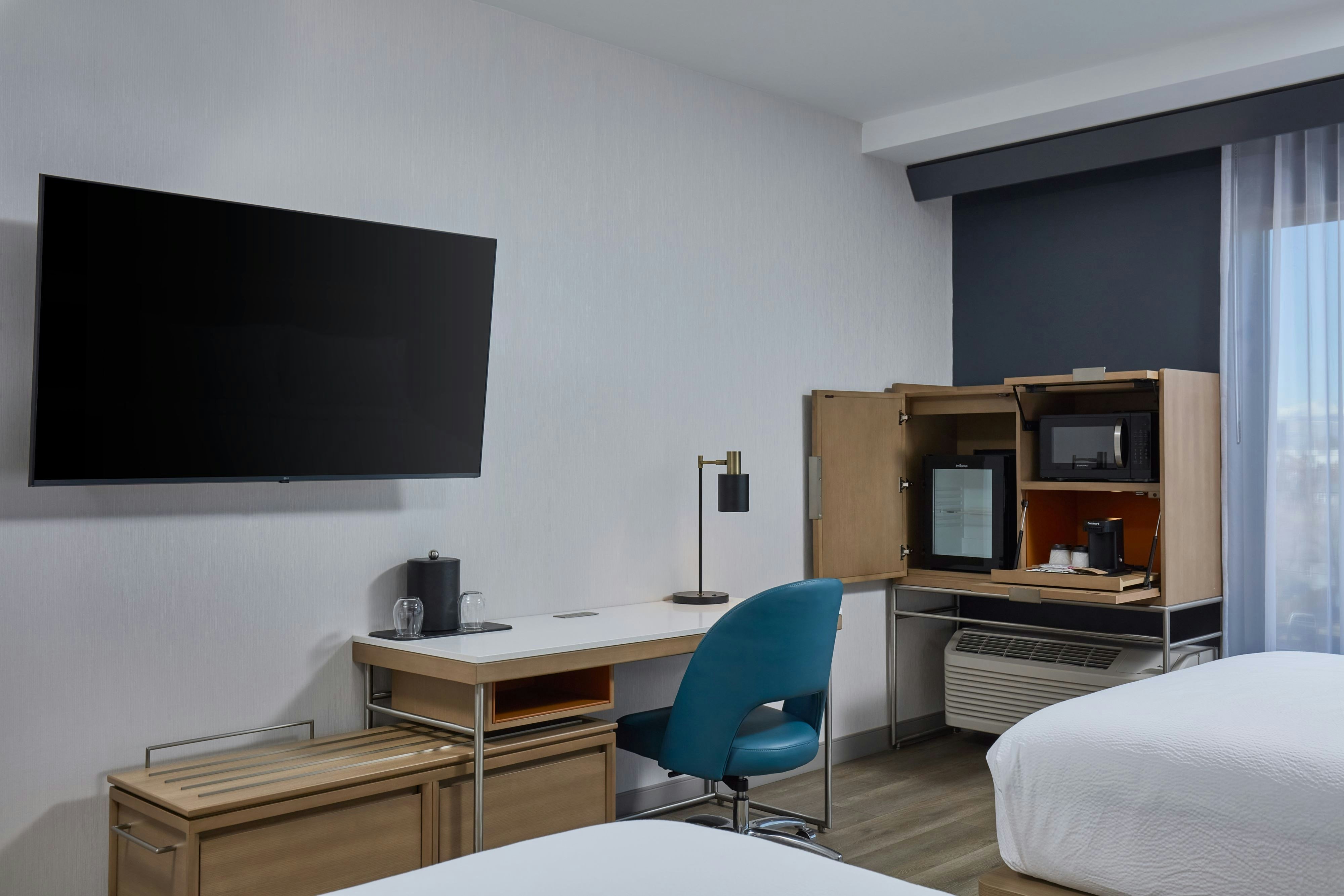 Courtyard by Marriott Denver Downtown West, photo 3