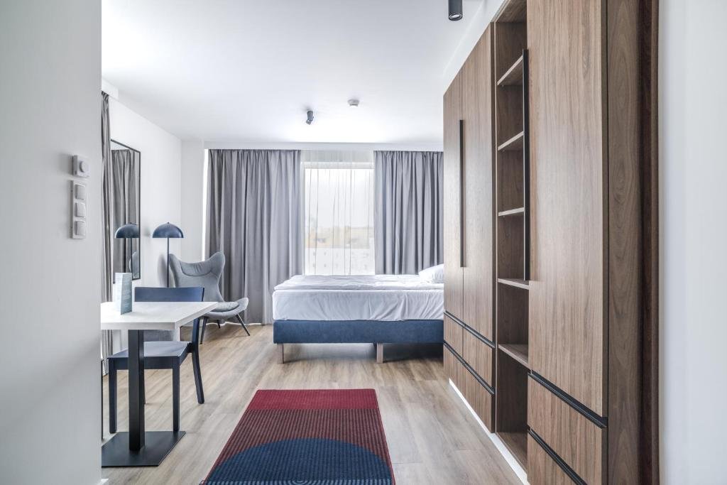 Noli Gdansk Wrzeszcz-guestroom-Bedroom.jpg