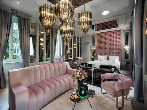 THE PLEIN HOTEL - Photo 22