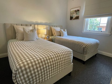 IMG Bed