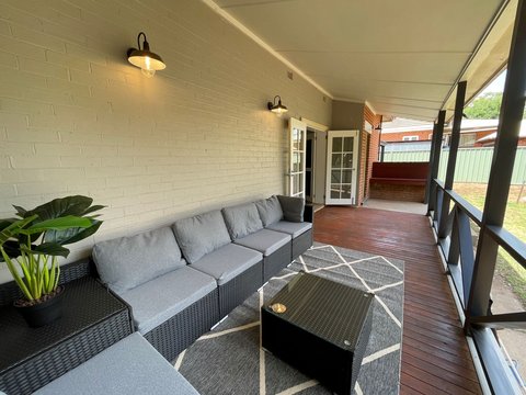 IMG Outside Lounge