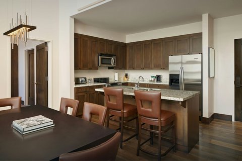 THE WESTIN RIVERFRONT RESORT - Photo 23