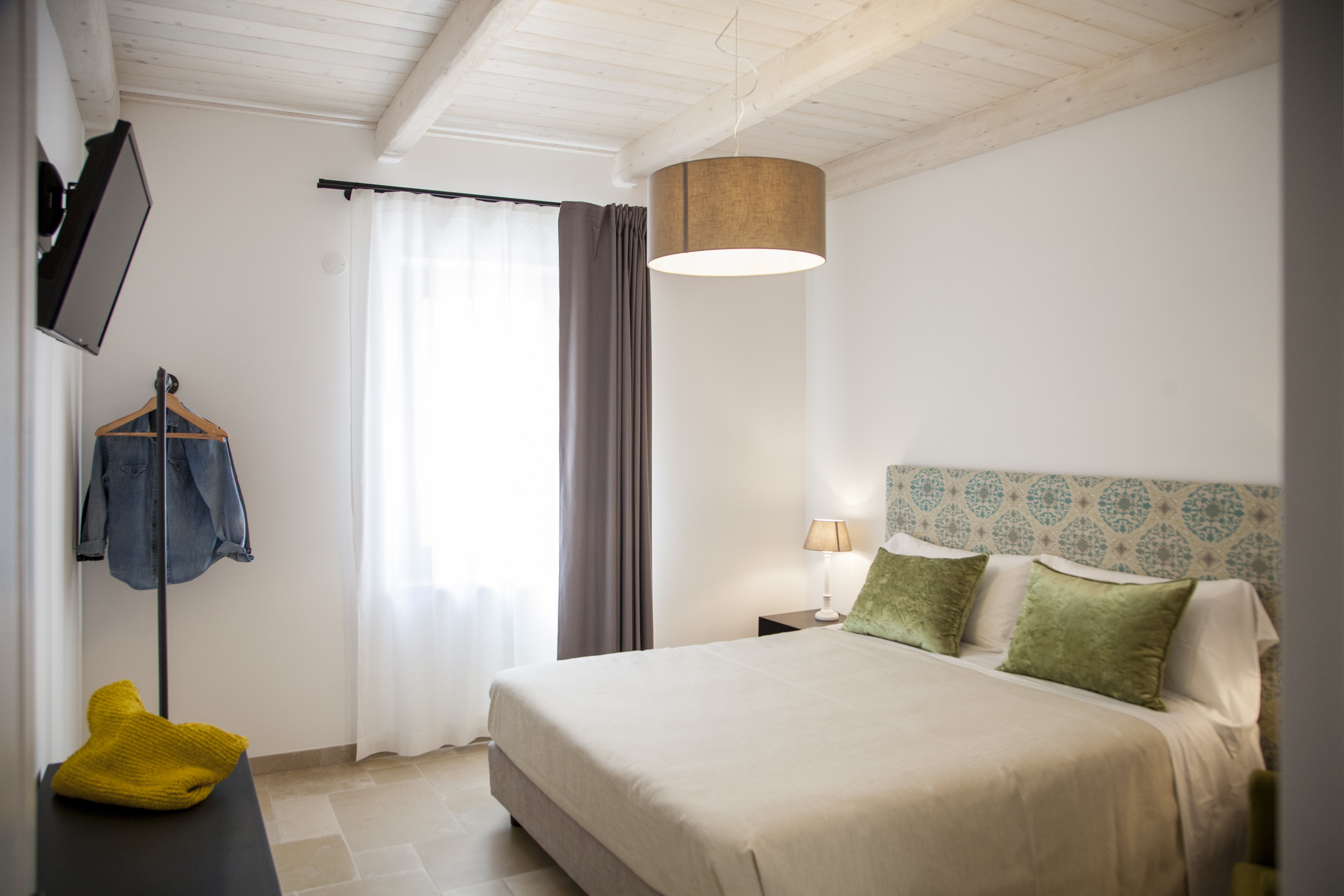 OTTOLIRE RESORT-guestroom-Deluxe Suite.jpg