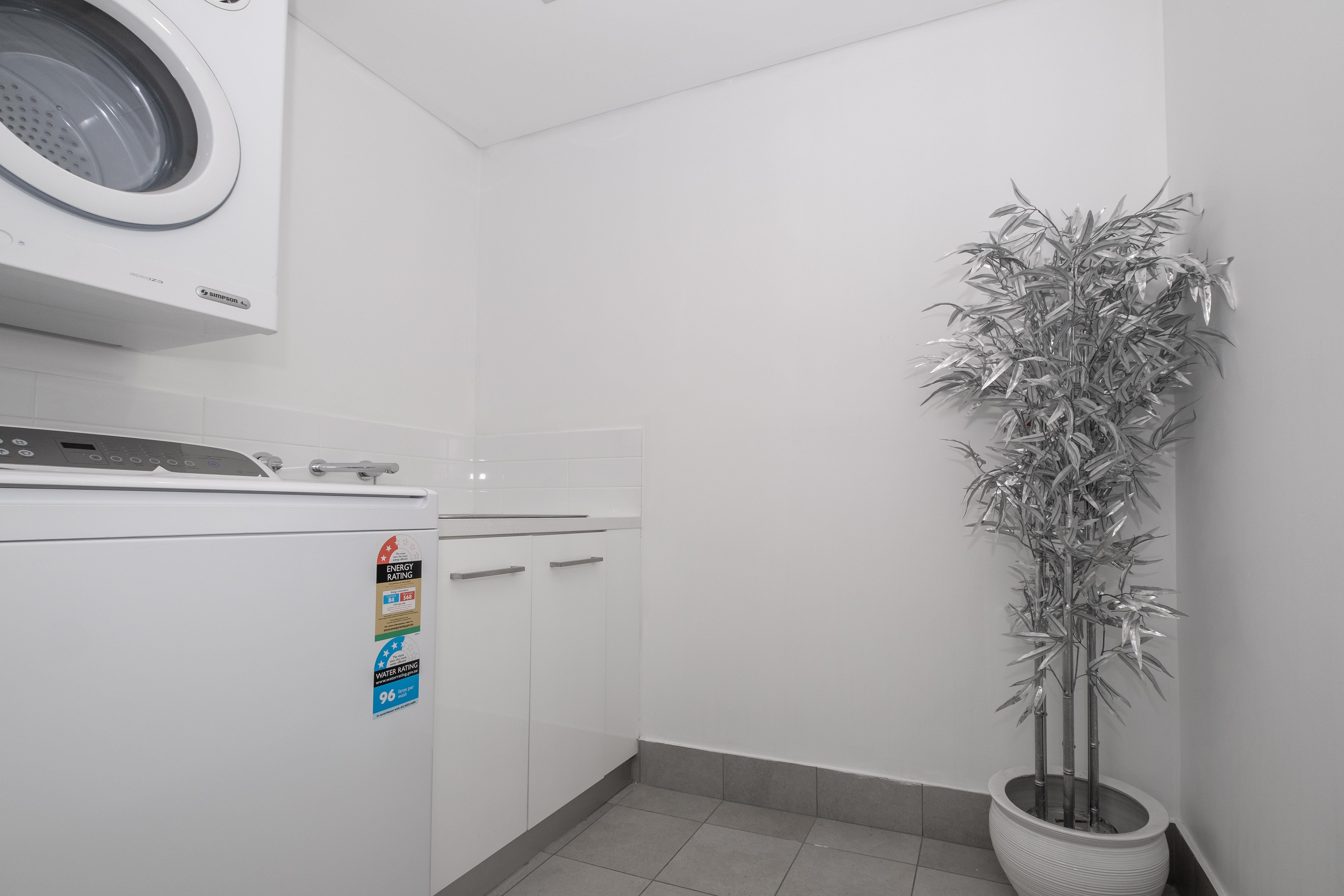 CBD Apartments by the Internat-guestroom-Laundry - 3 Bedroom.jpg