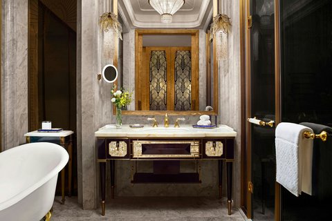 THE ST REGIS ON BUND SHANGHAI - Photo 26