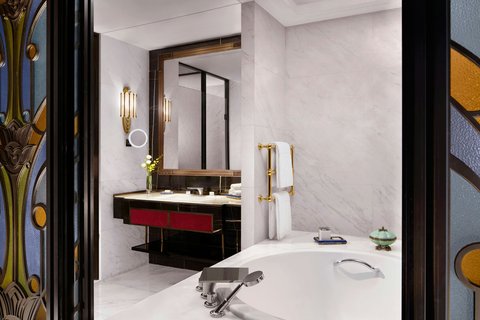 THE ST REGIS ON BUND SHANGHAI - Photo 33