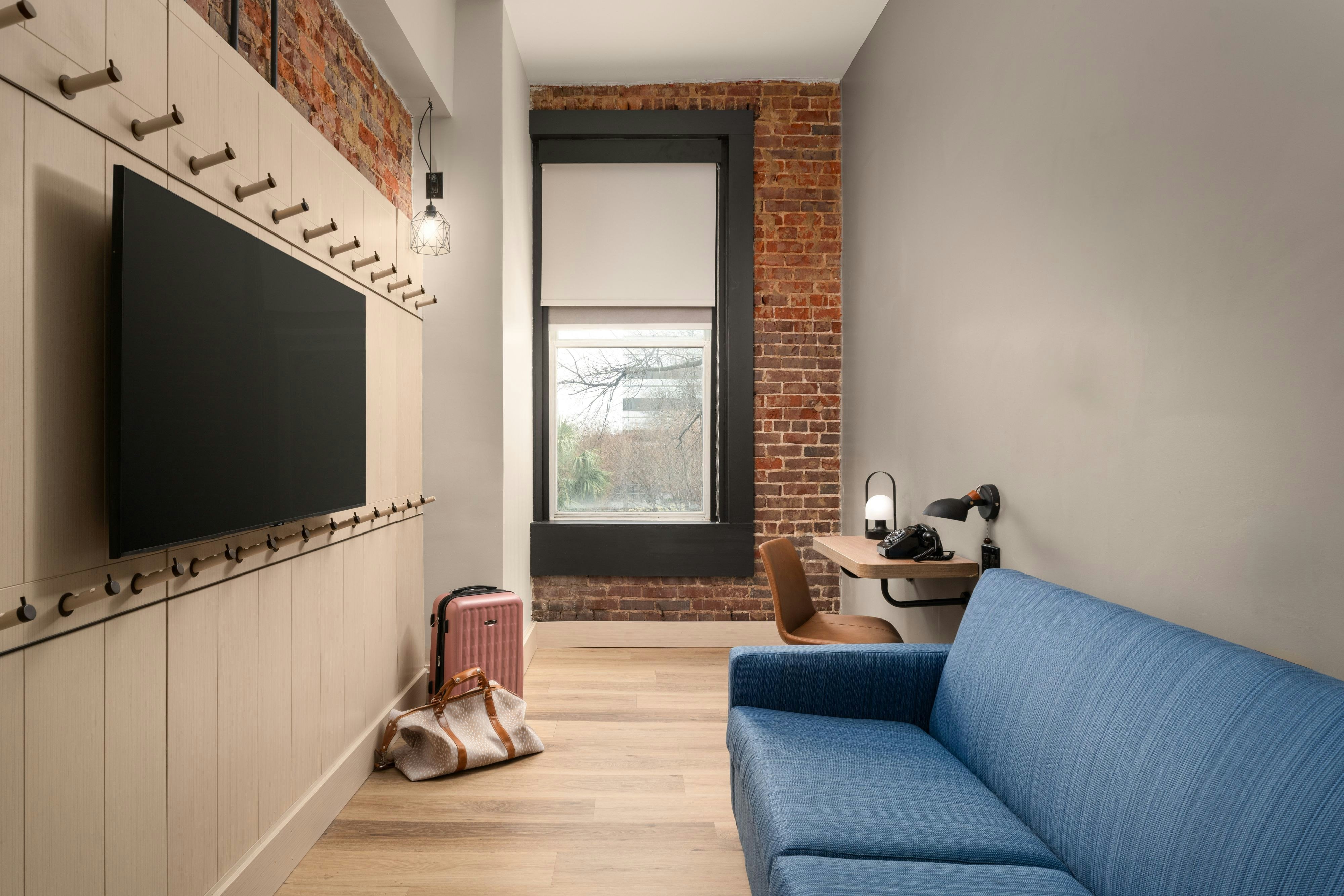 Moxy Columbia Downtown-guestroom-Queen Guest Room Sofa Bed - City View.jpg