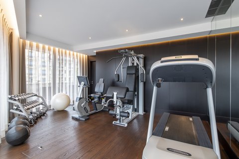 ROYAL SAVOY HOTEL AND SPA - Photo 40