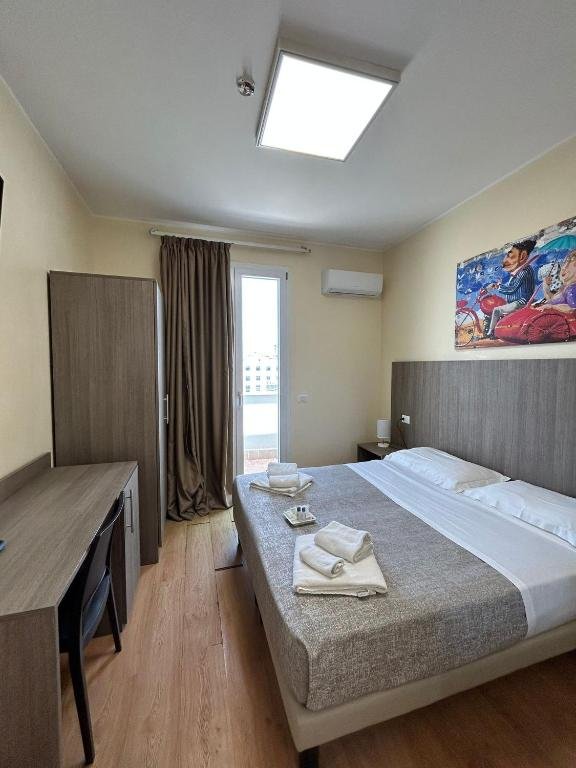 HOTEL 55 AIRA-guestroom-GUESTROOM.jpg