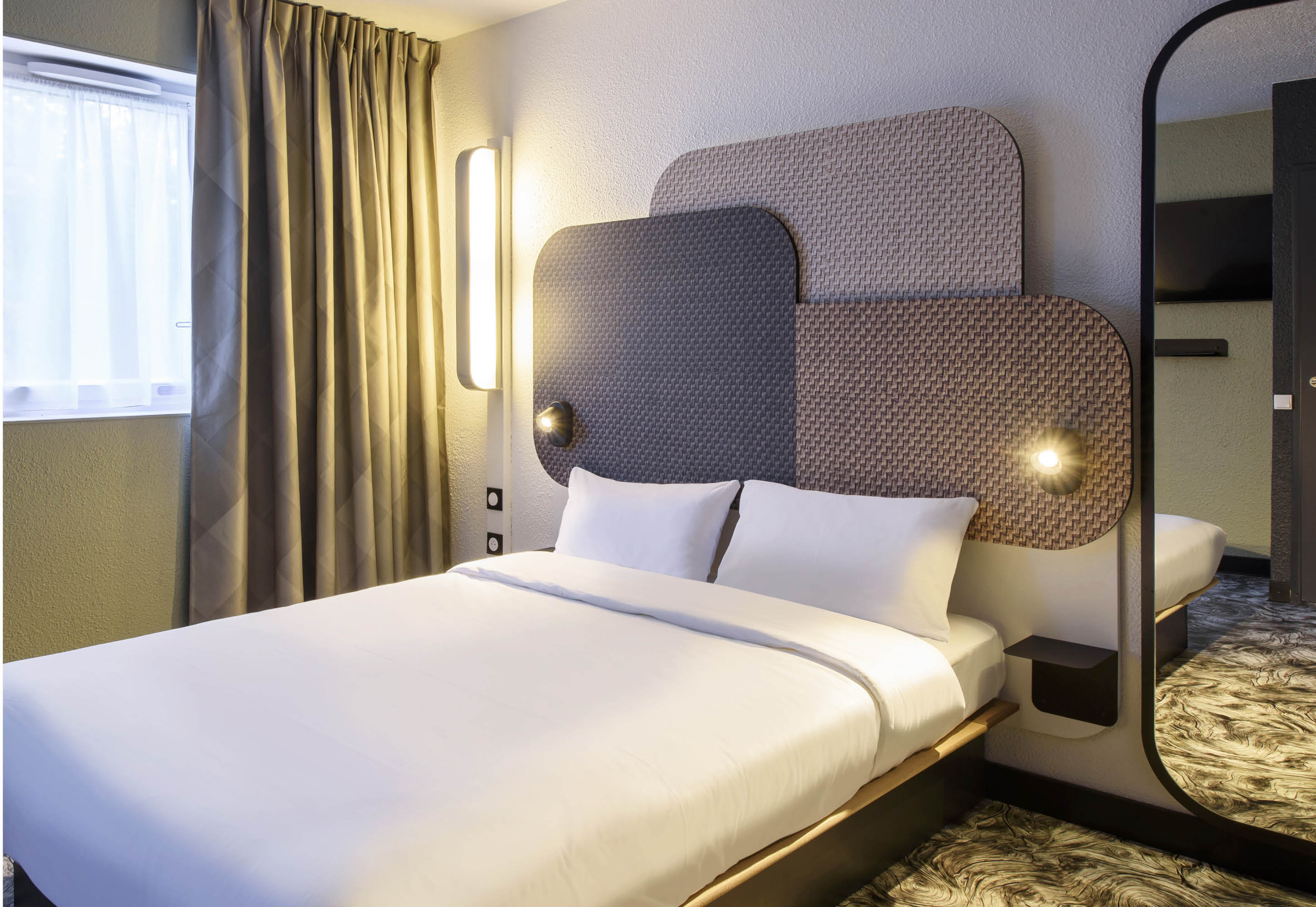 B&B HOTEL TOULOUSE CITE DE L ESPACE-guestroom-Guest Room.jpg