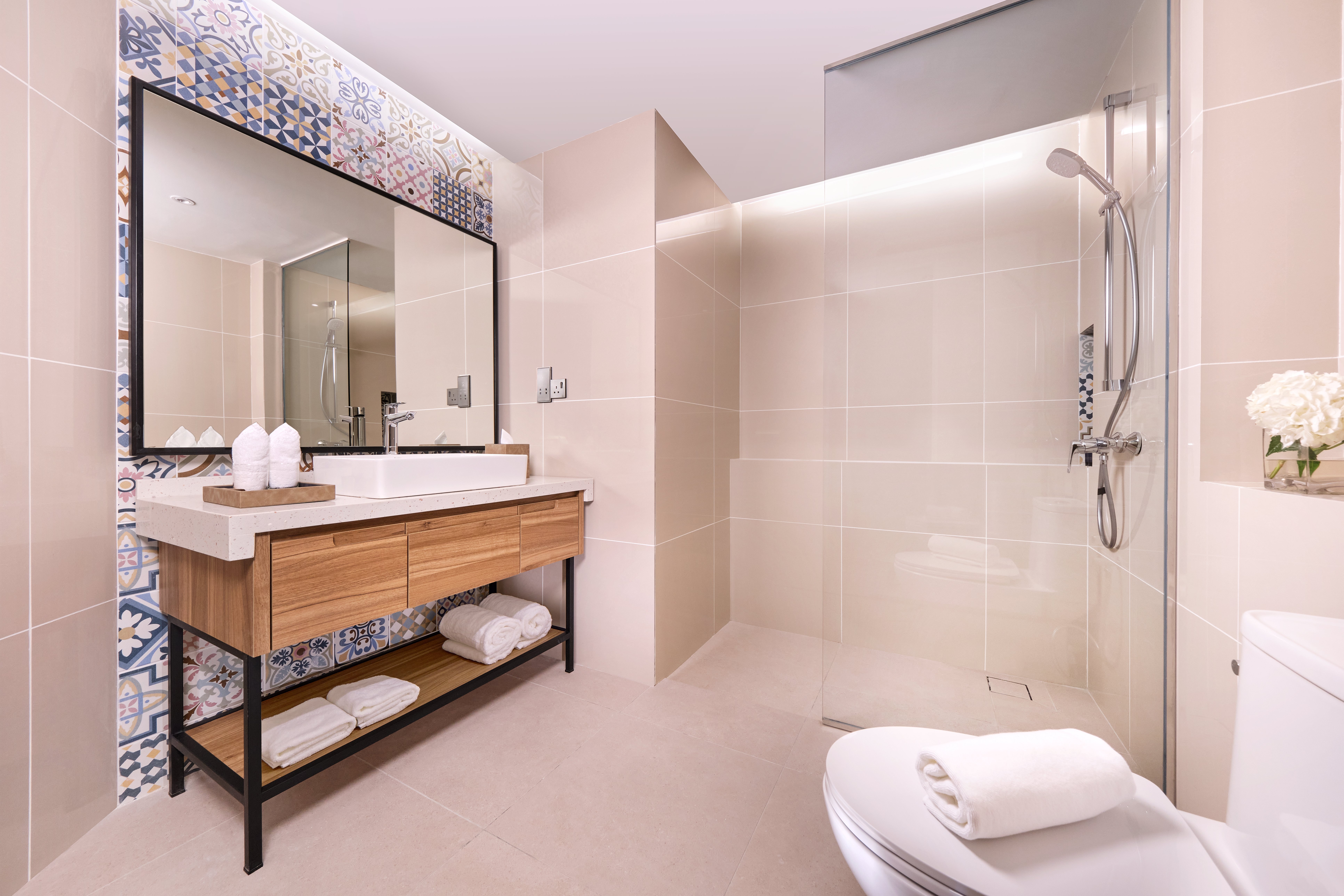 M Social Resort Penang-guestroom-MSP Room Junior Suite Bathroom.jpg