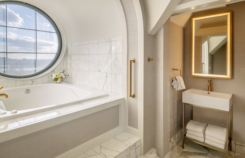 WILLARD INTERCONTINENTAL - Photo 202