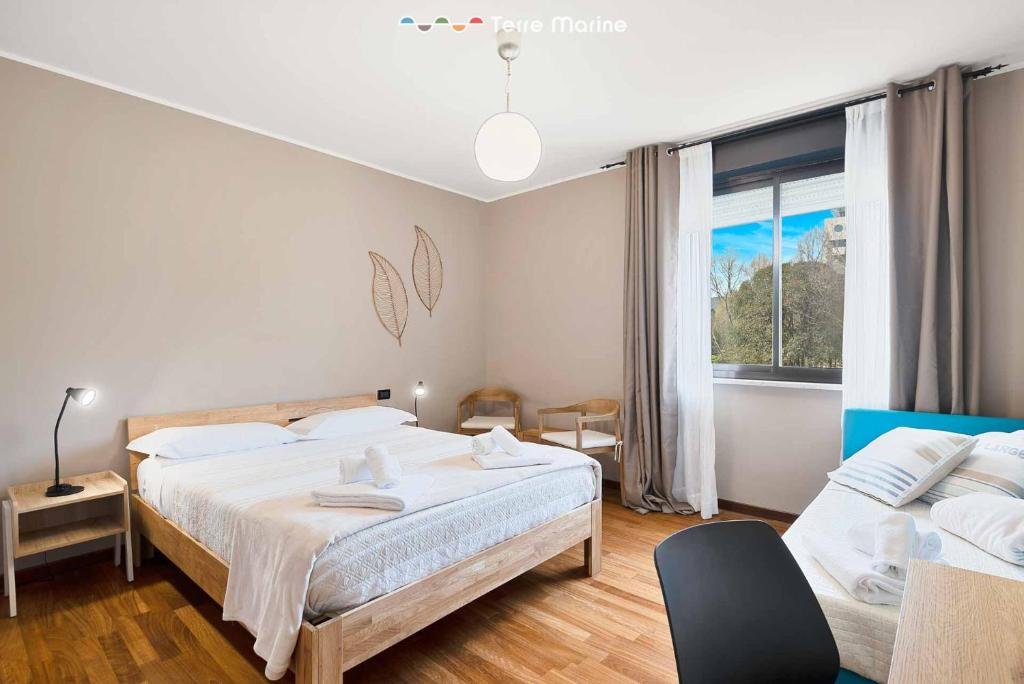 LA ROSA DEL GOLFO DEI POETI-guestroom-GUEST ROOM.jpg