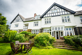LINTHWAITE HOUSE