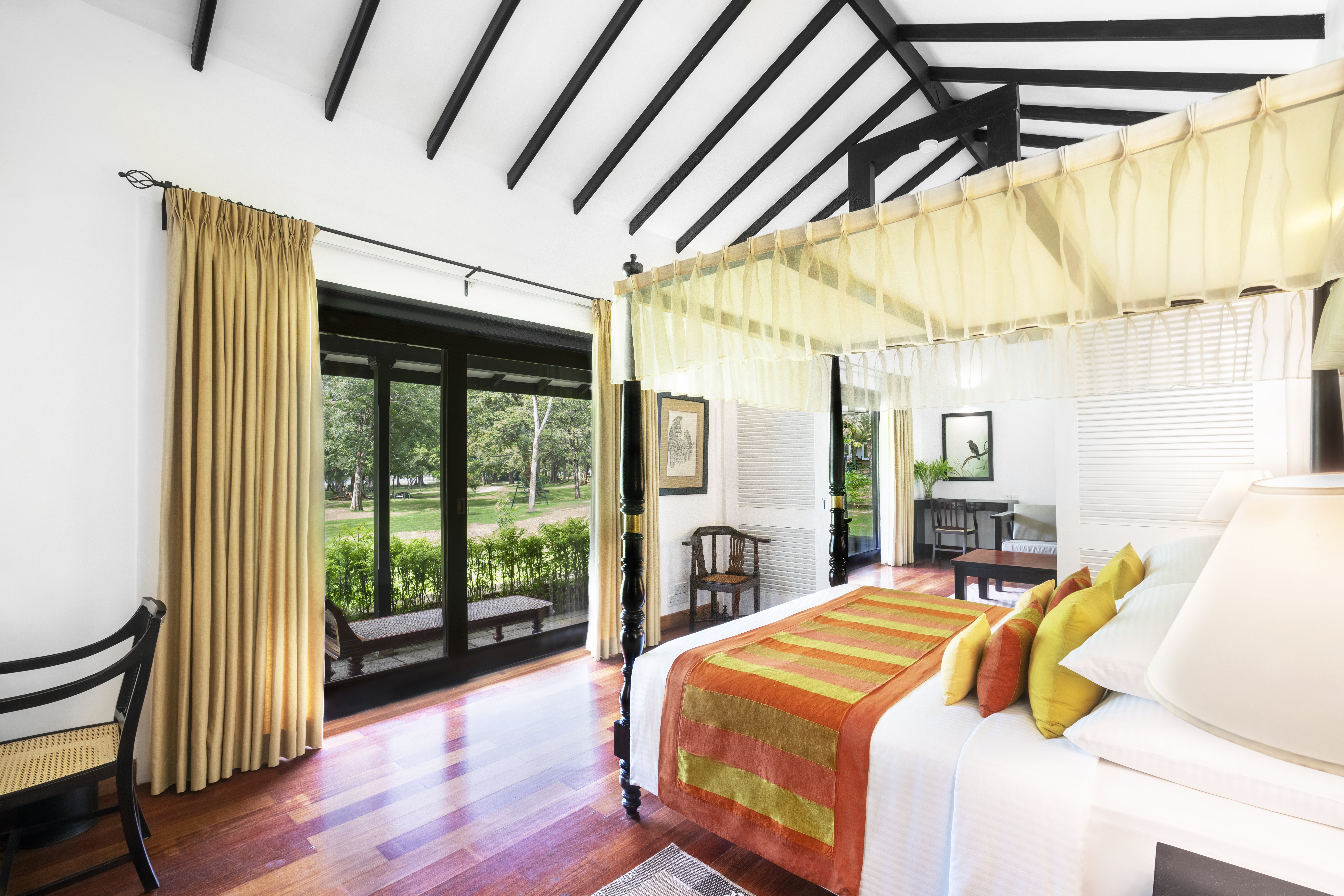 CINNAMON LODGE HABARANA-guestroom-Superior Suite.jpg