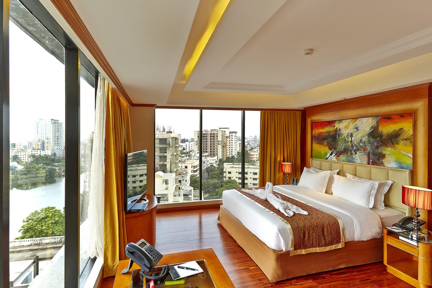 SIX SEASONS HOTEL-guestroom-Suite With Kitchenette.jpg
