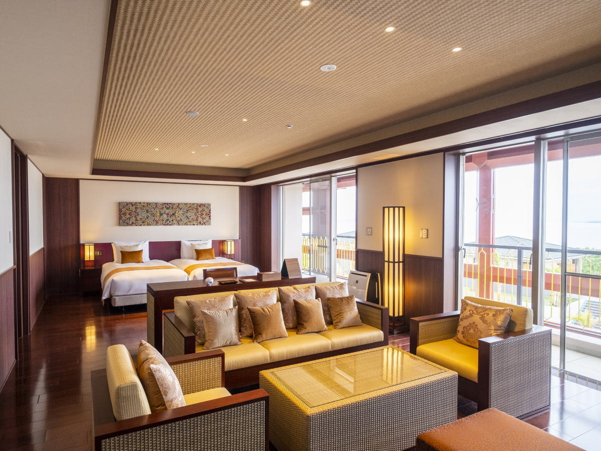 MIYAKOJIMA Seawood HOTEL-guestroom-JUNIOR SUITE ROOM TWIN.jpg