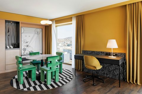 RENAISSANCE ZURICH TOWER HOTEL - Photo 14