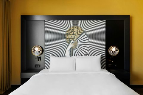 RENAISSANCE ZURICH TOWER HOTEL - Photo 25