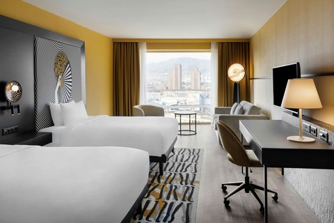 RENAISSANCE ZURICH TOWER HOTEL - Photo 41