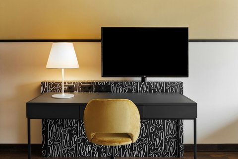 RENAISSANCE ZURICH TOWER HOTEL - Photo 44