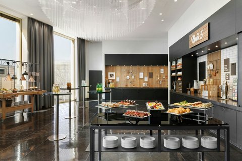 RENAISSANCE ZURICH TOWER HOTEL - Photo 82