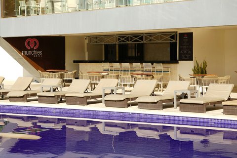 Munchies Pool Bar