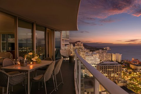 THE RITZ-CARLTON RESIDENCES, WAIKIKI BEACH - Photo 67