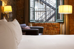  - Hotel Nelligan Montreal