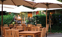  - Wine & Roses Hotel Lodi