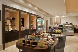  - Loews Atlanta Hotel - I-75 & I-85, Exit 250