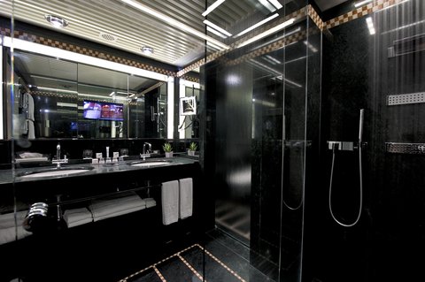 WIDDER HOTEL - Photo 27