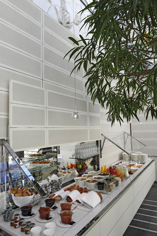 WIDDER HOTEL - Photo 35