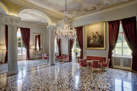 VILLA D ESTE - Photo 53