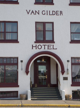 Van Gilder Hotel