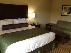  - Cobblestone Hotel & Suites Broken Bow