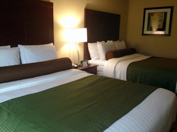  - Cobblestone Hotel & Suites Crookston