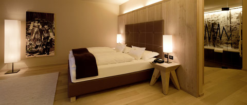 COMO ALPINA DOLOMITES - Photo 12
