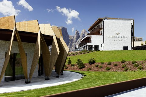 COMO ALPINA DOLOMITES - Photo 18