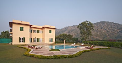 Ramgarh Lodge - Exterior