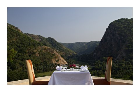 Unique Dining on terrace overlooking the valley 1