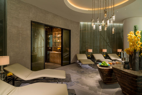 FOUR SEASONS GUANGZHOU - Photo 9