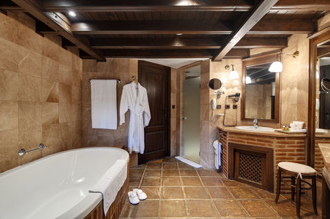 LA BOBADILLA ROYAL HIDEAWAY - Photo 31