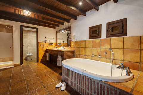 LA BOBADILLA ROYAL HIDEAWAY - Photo 35